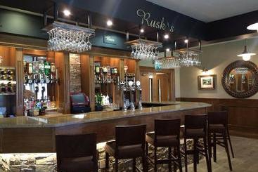 تختخواب و صبحانه Clogher Valley Golf Club