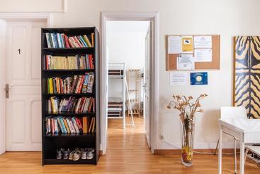 Wanderlust Hostel