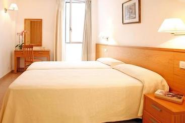 Apartamentos Can Denga