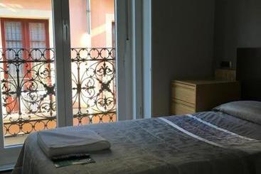 Pension La Bilbaina  Albergue Logrono