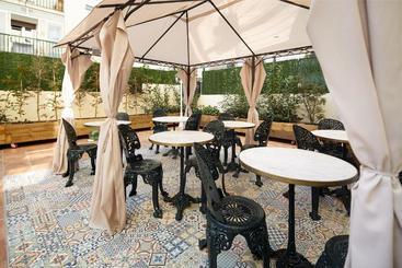 پانسیون Don Cecilio Guesthouse