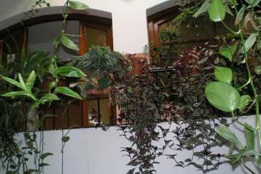 פנסיון Hostal Maurin