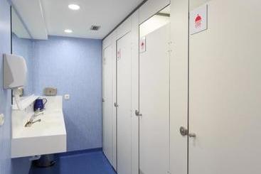 Albergue De Pamplona Iruñako