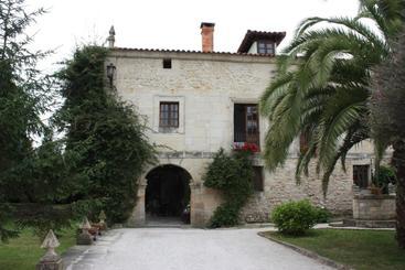 هاستل Posada De Peredo Y Villa