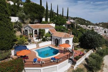 پانسیون Villa Andalucia