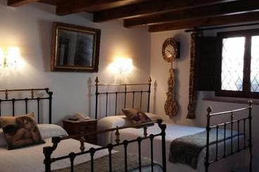 هاستل Rural El Secreto Del Castillo