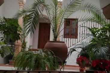 پانسیون Casa Maika