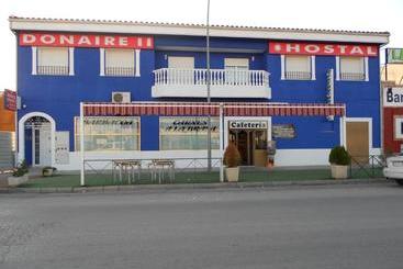 بنسيون Hostal Donaire Ii