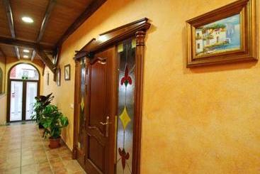 پانسیون Hostal El Puente