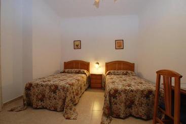 پانسیون Hostal El Puente