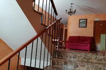 پانسیون Hostal Pampaneira
