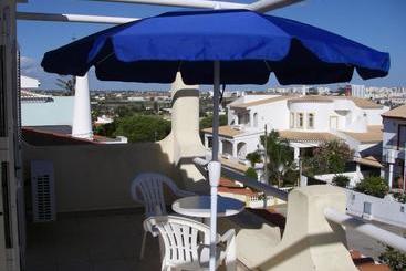 پانسیون Monte Da Ria Guest House