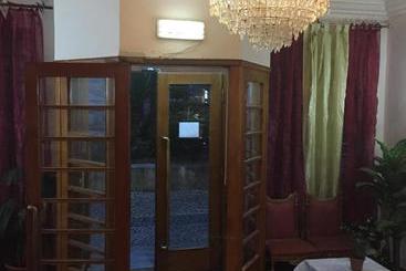 پانسیون Residencial Central