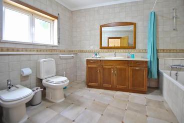 پانسیون Pillows Peniche B&b