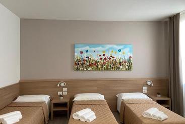 پانسیون Locanda Damaro