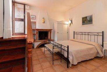 هتل Casale Gli Ulivi