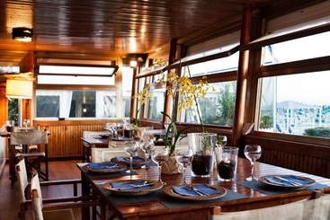 پانسیون La Bougainville Tuscan Riviera B&b