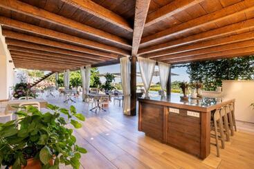 هتل Agrirelais Collelago