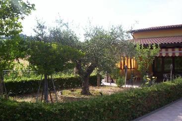 هتل Agriturismo 7 Colonne