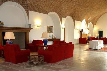 فندق Relais Masseria Cardillo