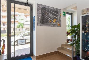 پانسیون Eroom42 Guest House