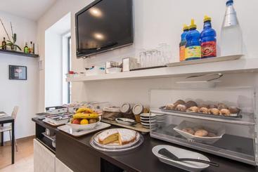 پانسیون Eroom42 Guest House