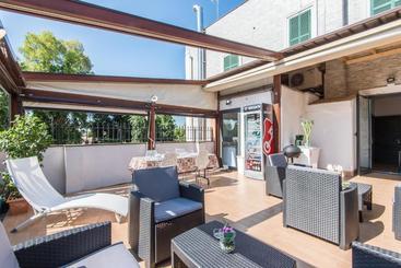 پانسیون Eroom42 Guest House