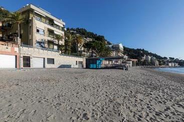 Residence Sole Mare Alaxi Hotels