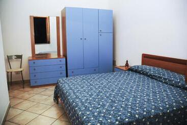 هتل آپارتمان Eolian Residence