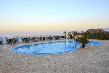 Eolian Residence