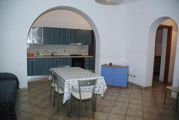 Eolian Residence
