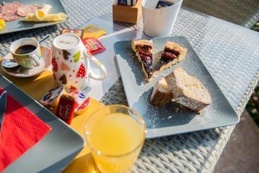 هتل Agriturismo Il Giardino Degli Ulivi