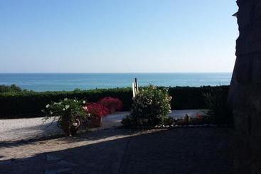 هتل Ristorante Country House Isolabelgatto