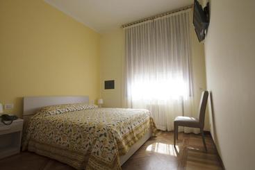 پانسیون Italy Inn