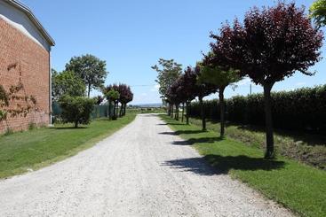 هتل Al Casale B&b