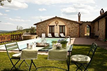 هتل Agriturismo Ripaiani