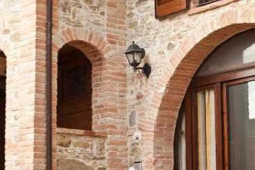 هتل Agriturismo Ripaiani