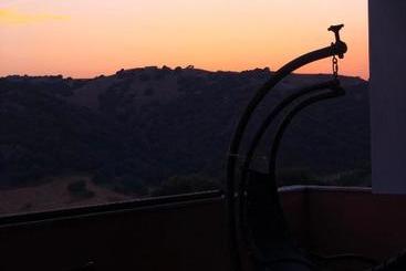 هتل Agriturismo Sa Tanca Noa