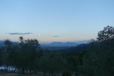 هتل Agriturismo Cà Di Rossi