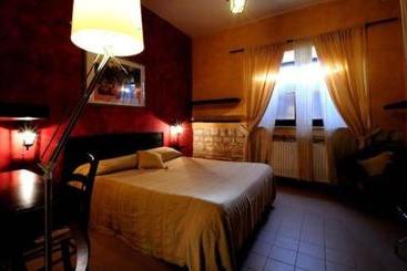 هتل Agriturismo Hornos