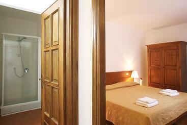 هتل آپارتمان Residence Borgo San Sebastiano