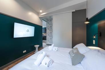 Cote Ouest Aix Les Bains