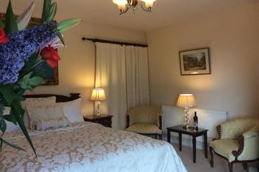 تختخواب و صبحانه Bretton Cottage