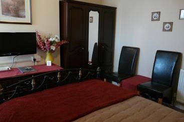 پانسیون Melbourne Guest House