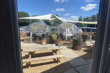 هاستل The Watersedge, Canal Cottages