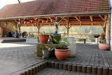 پانسیون Gefildehof Göpel