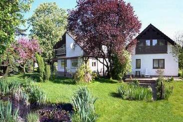Gasthaus Pension Zum Brandweiher