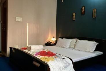 בית מלון כפרי Royal Panacea