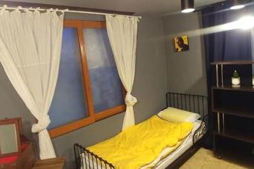 پانسیون Dalbit Stay Seodaejeon
