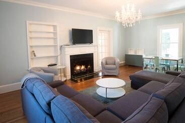 호스텔 Swamp Rabbit Inn Travelers Rest